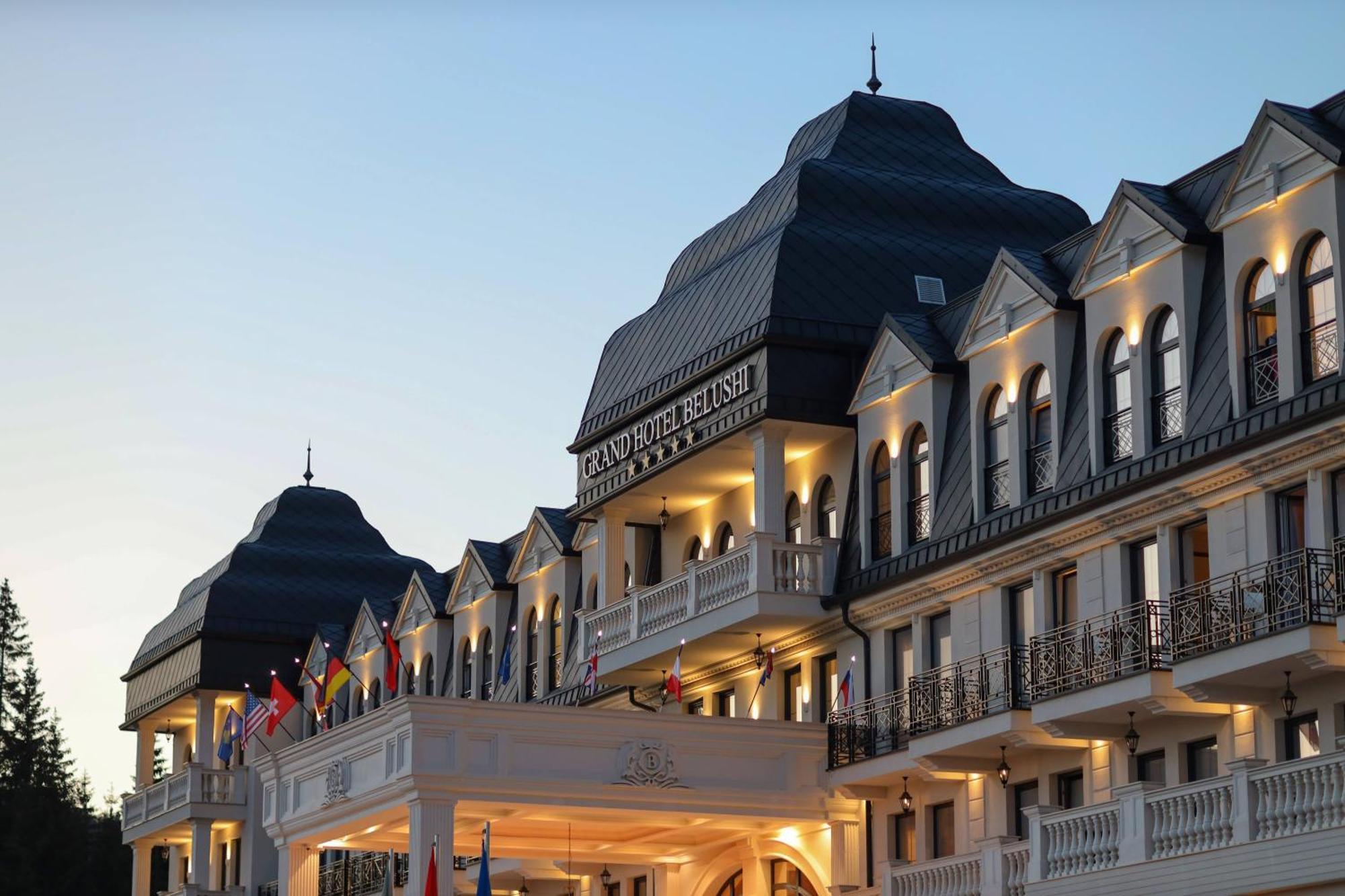 Grand Hotel Belushi Boge Экстерьер фото