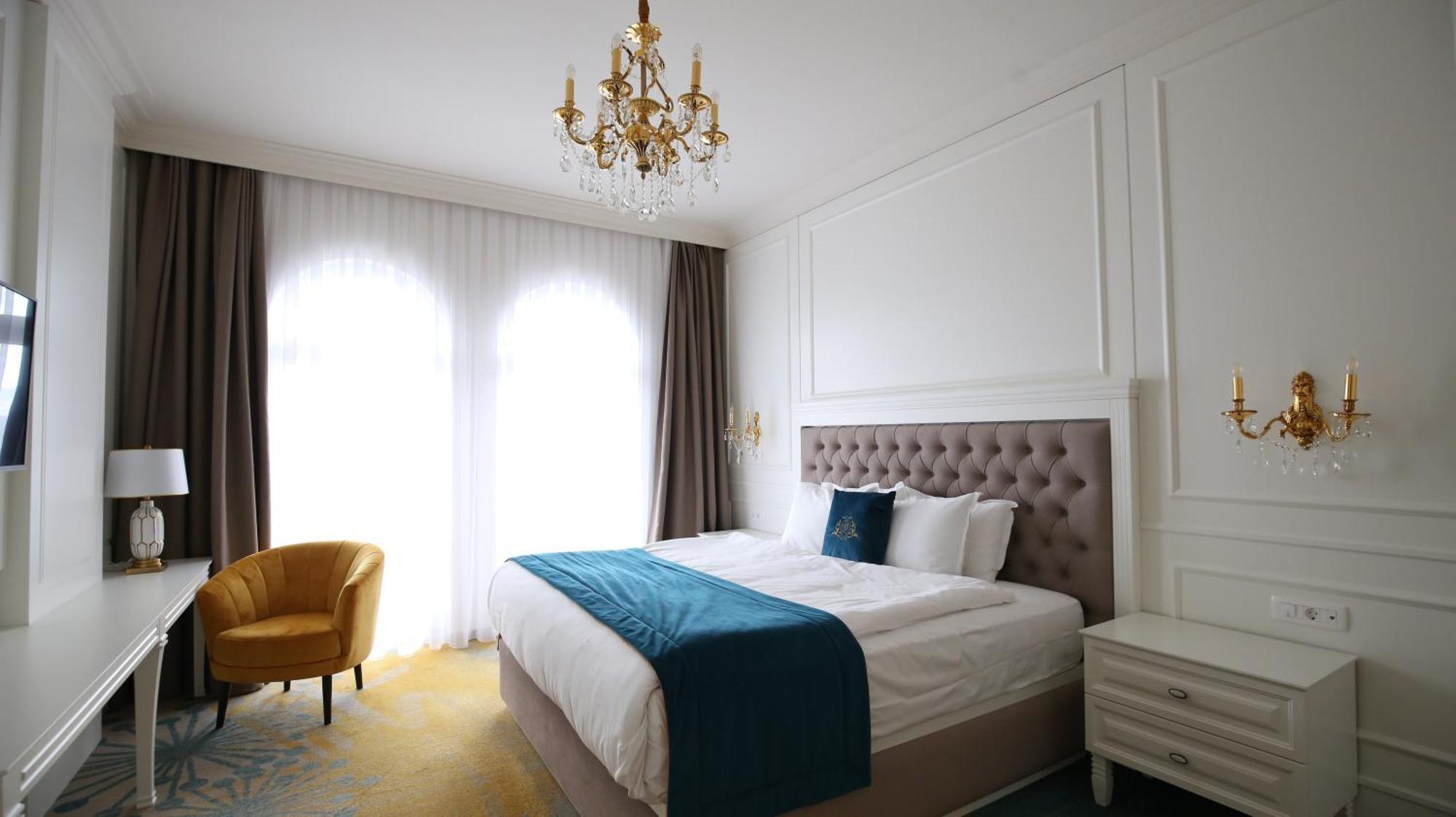 Grand Hotel Belushi Boge Экстерьер фото