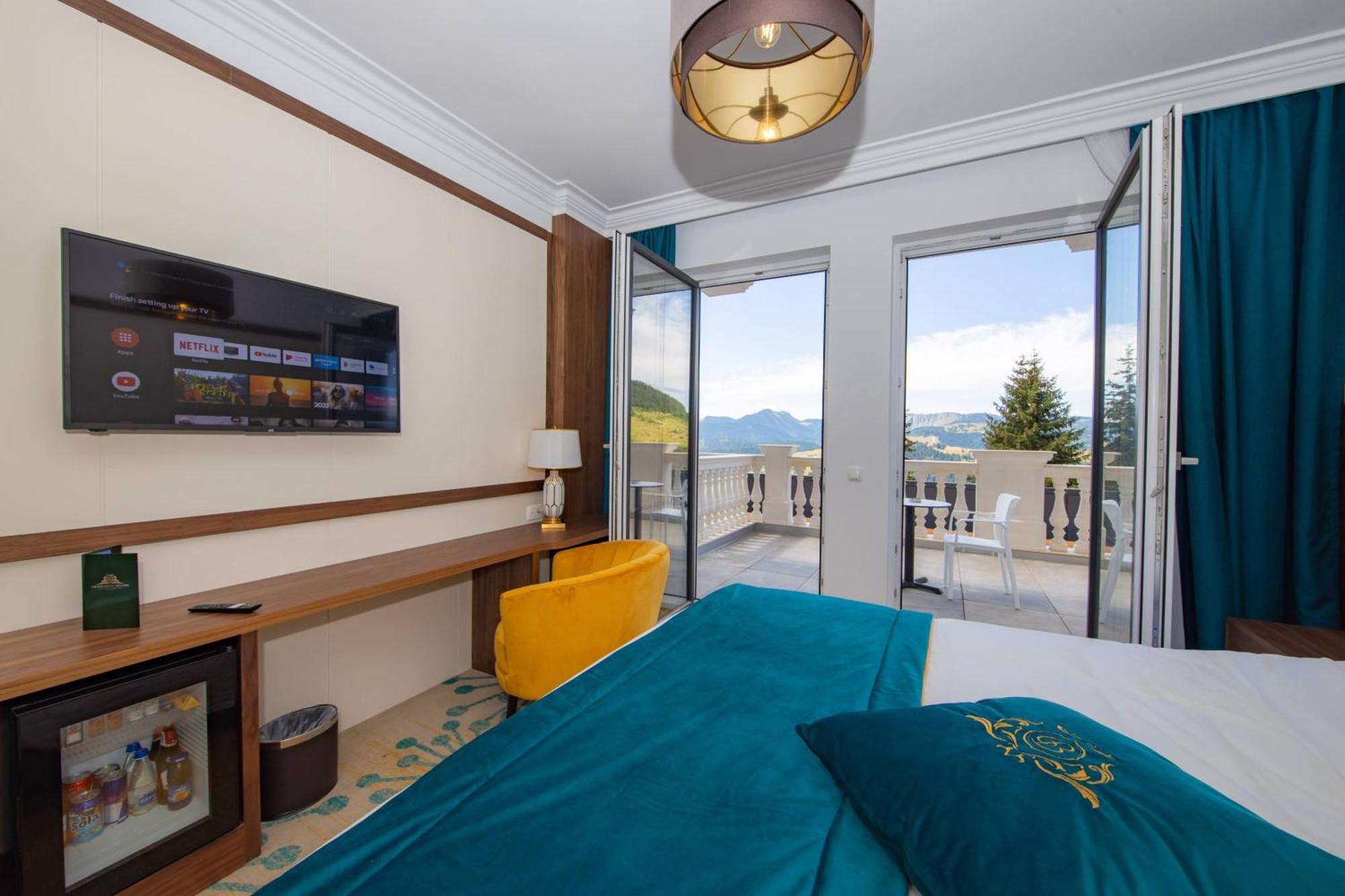 Grand Hotel Belushi Boge Экстерьер фото