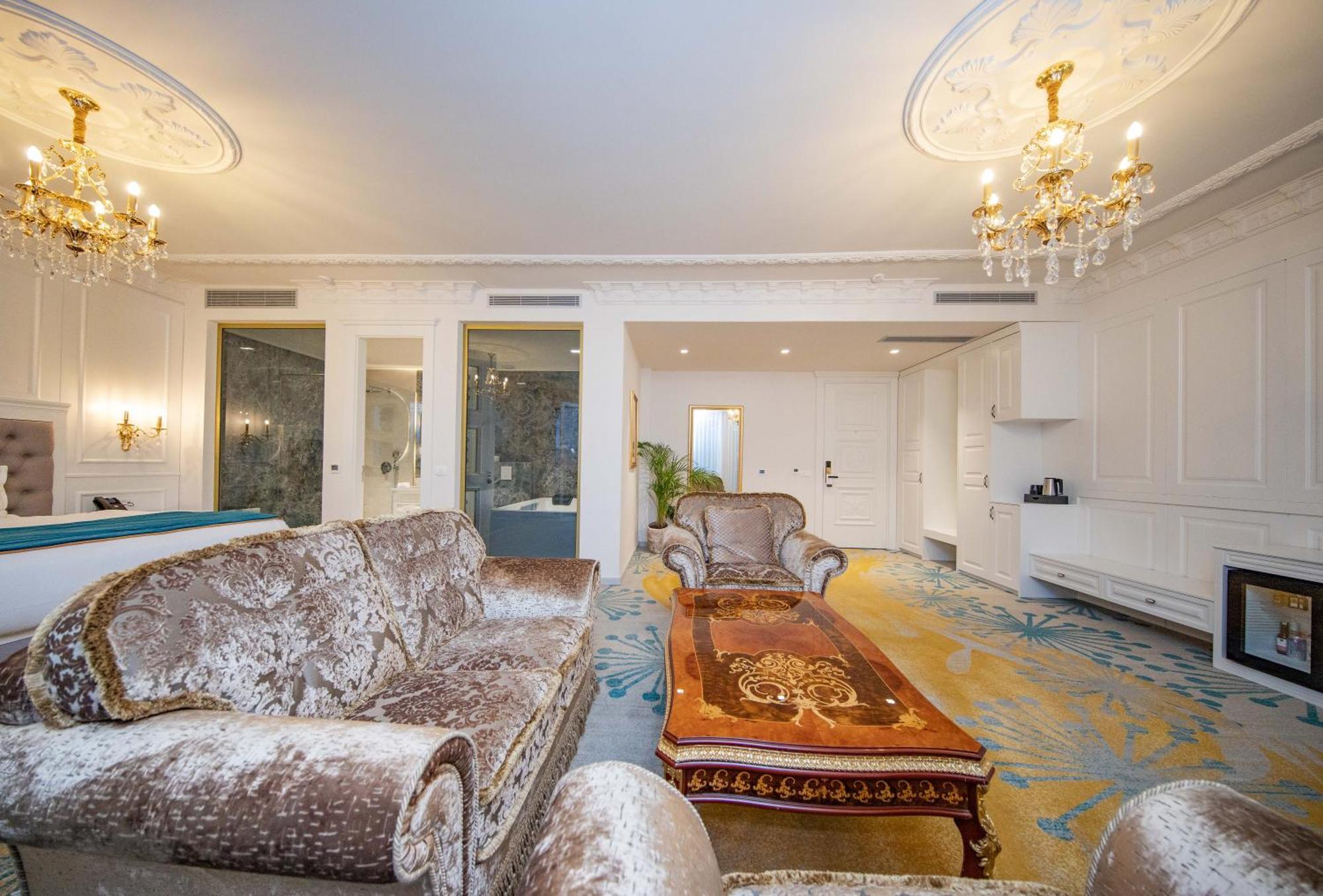 Grand Hotel Belushi Boge Экстерьер фото
