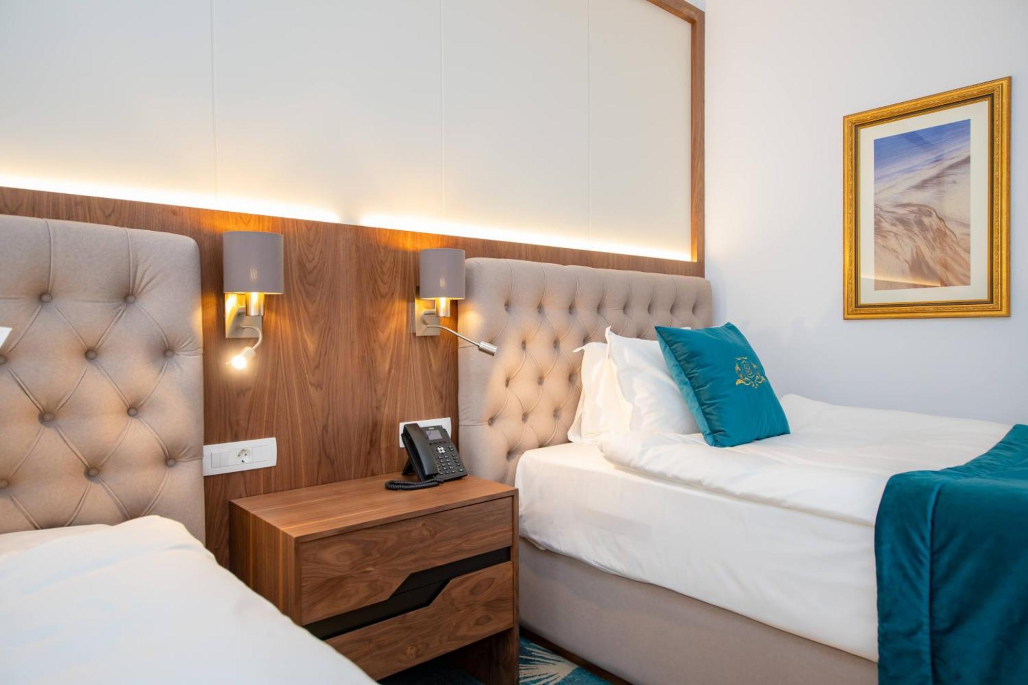 Grand Hotel Belushi Boge Экстерьер фото